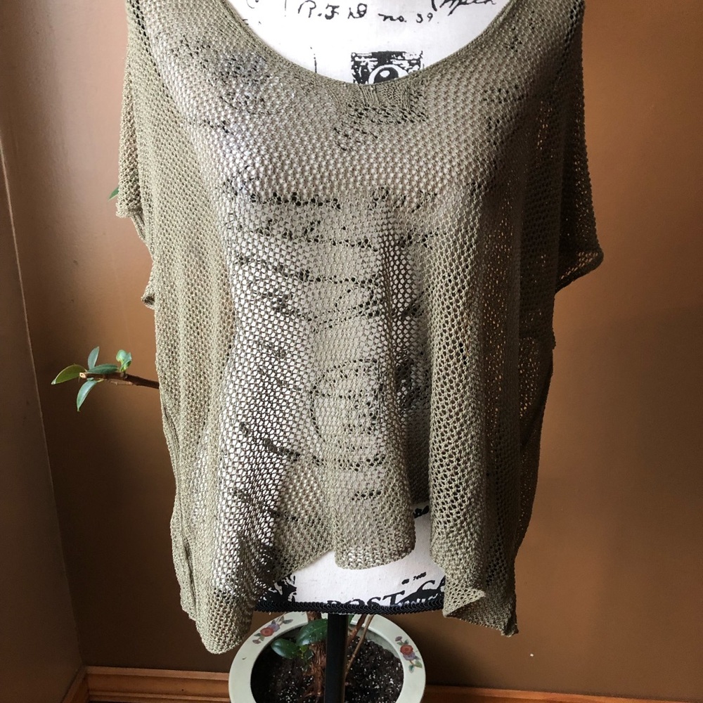 FISH NET BAR III M/L CROP TOP
